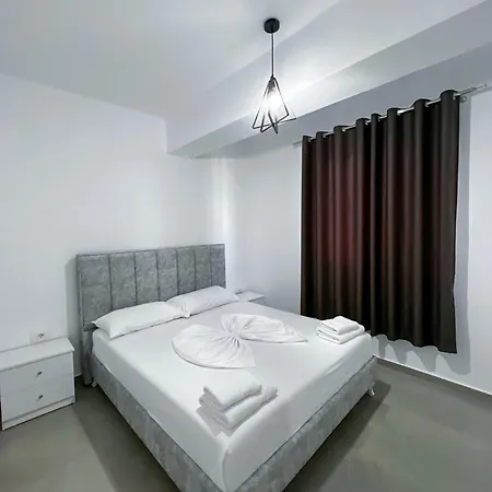 Horizon Hill Apartment