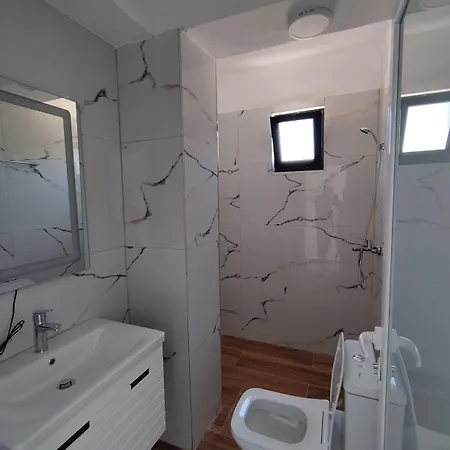 Horizon Hill Apartment