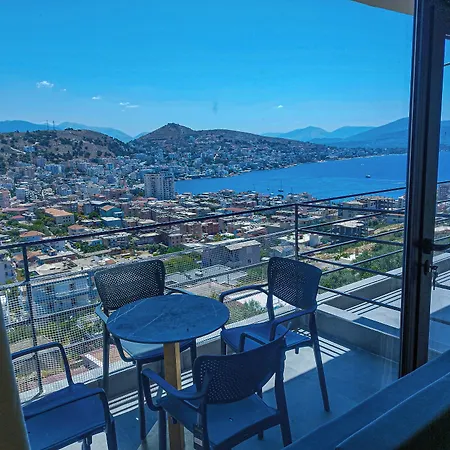 Horizon Hill Apartment *